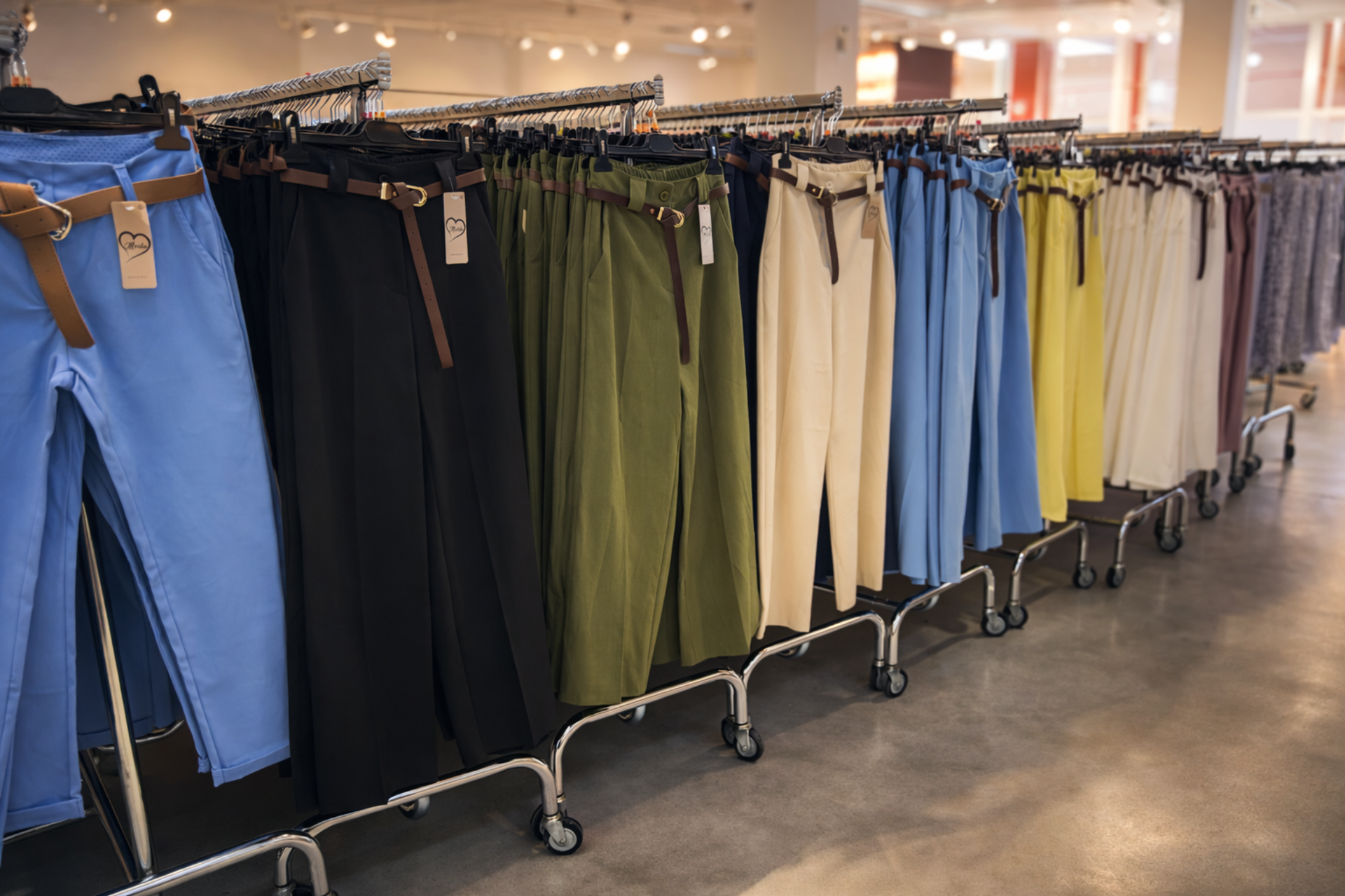 Moda al por mayor en Crevillente · Selección Mi Angelito Moda